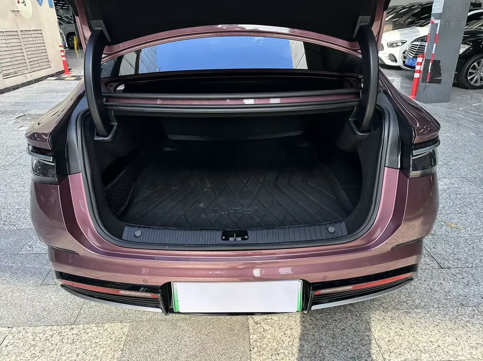 BYD Seal DM Seal DM 2023 DM-i 1.5L 121KM Premium 2023 — thumbnail 5