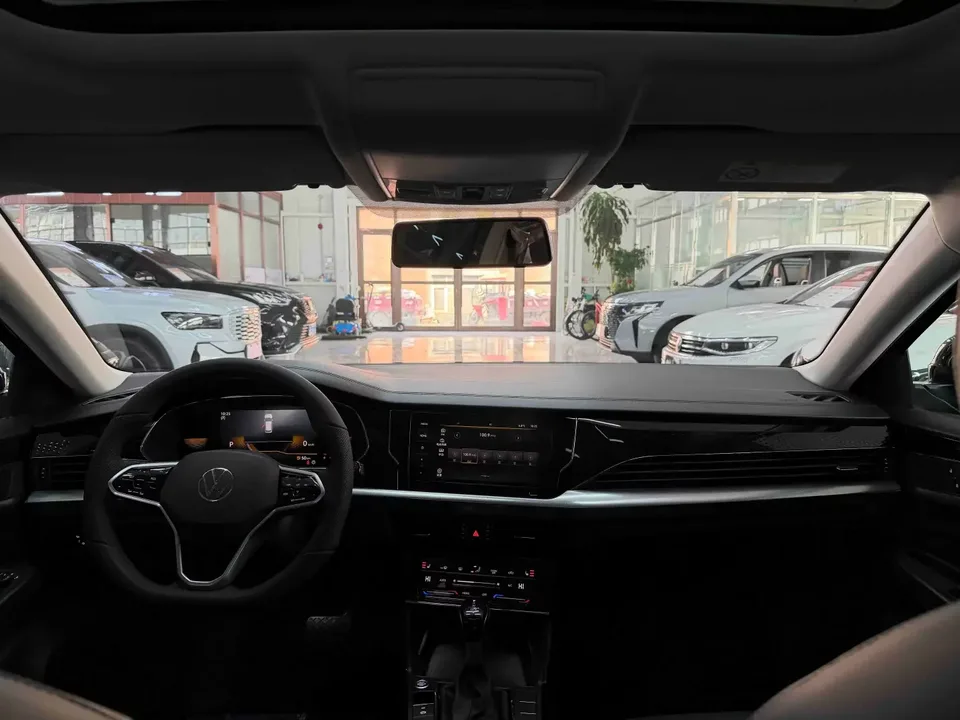 Volkswagen Passat Passat 2022 280TSI Elite Edition 2023 — thumbnail 4