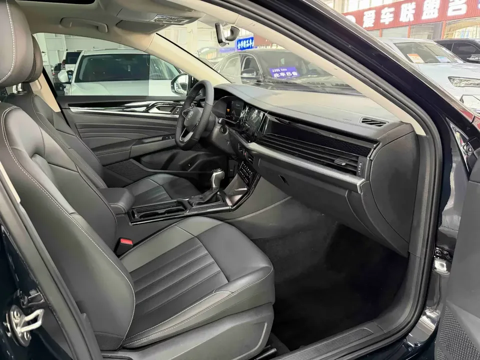 Volkswagen Passat Passat 2022 280TSI Elite Edition 2023 — thumbnail 5