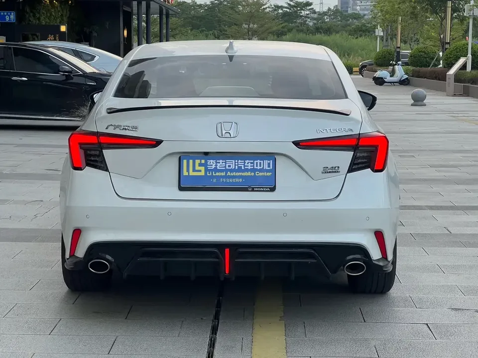 Honda Integra Style 2023 240TURBO CVT Leading Edition 2024 — thumbnail 2