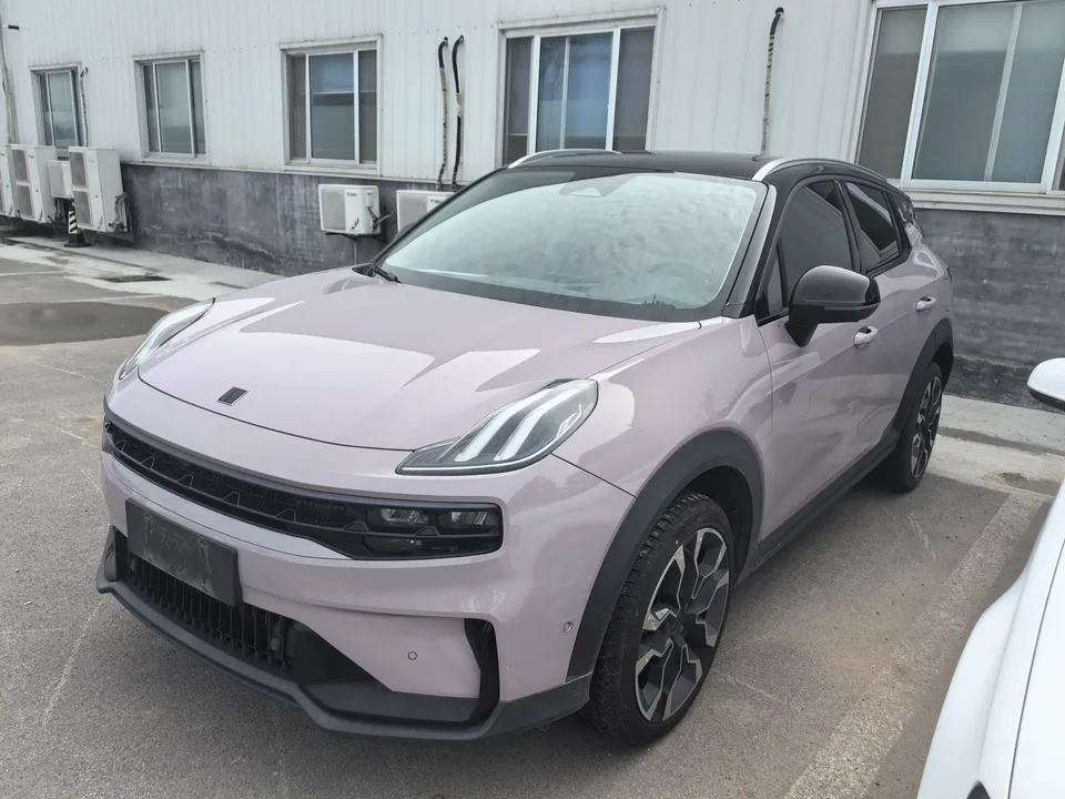 Lynk & Co 06 Lynk & Co 06 2023 Remix 1.5T Hero 2022 — photo 1, buy with delivery to Moscow