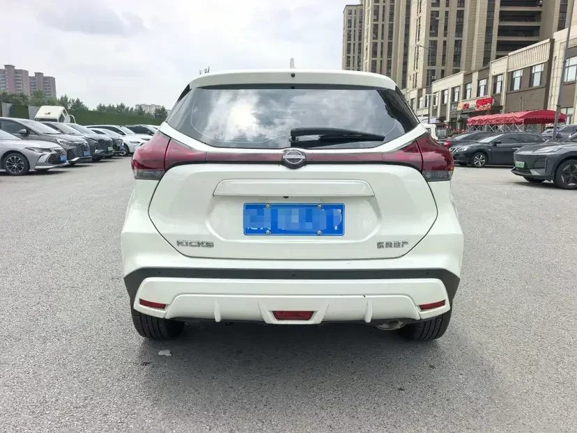 Nissan Jinke Jinke 2023 The 1.5L Jinqing model is both powerful and stylish 2025 — thumbnail 2