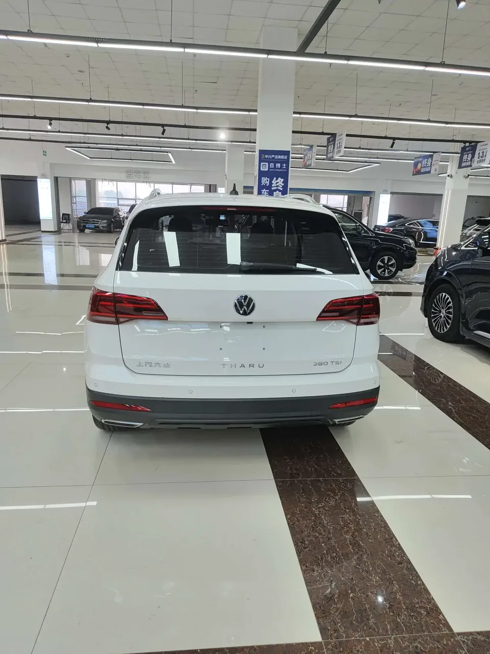 Volkswagen Tharu tuyue 2022 280TSI 2WD Comfort Edition 2022 — thumbnail 2