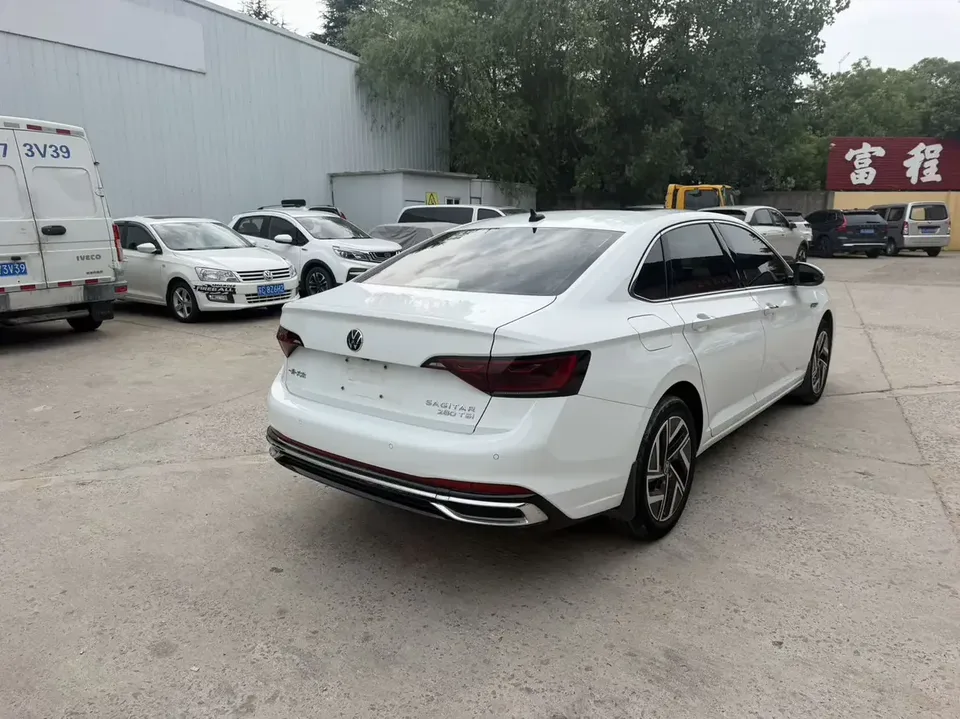 Volkswagen Sagitar Sagitar 2023 280TSI DSG Transcendence Lite 2022 — thumbnail 2