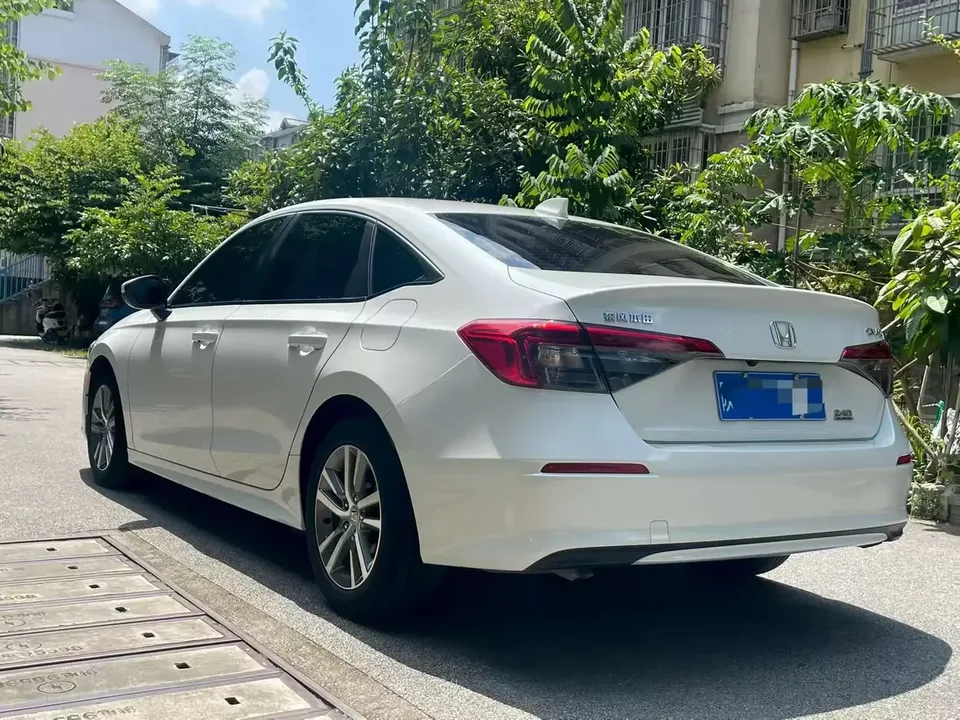 Honda CIVIC Civic 2023 240TURBO CVT Power Edition 2023 — thumbnail 4