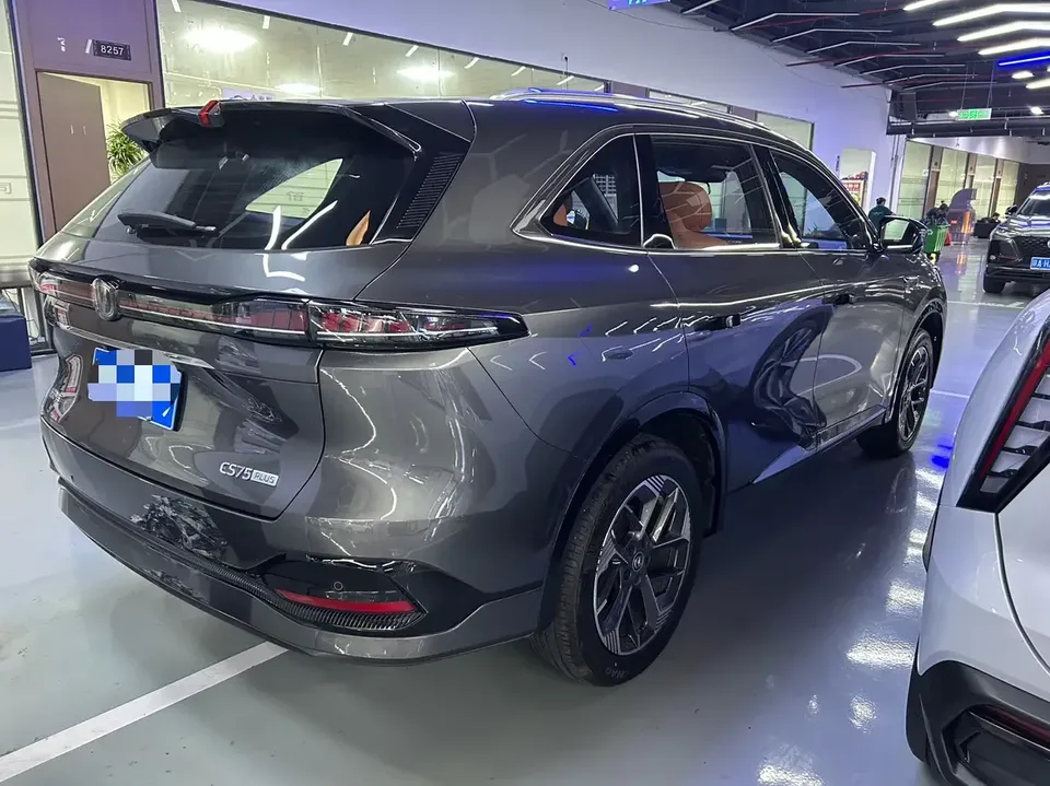 Changan CS75PLUS Changan CS75 PLUS 2025 The fourth generation 1.5T New Blue Whale Smart Premium 2024 — thumbnail 5