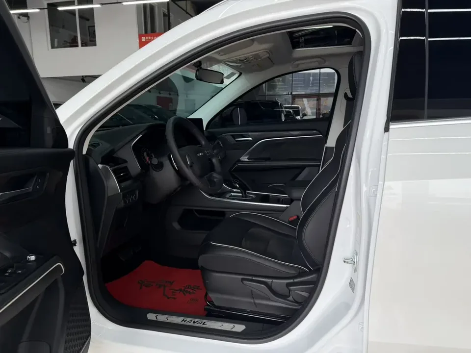 Haval H6 Haval H6 2021 National Trend Edition 1.5T Automatic City Edition 2022 — thumbnail 5