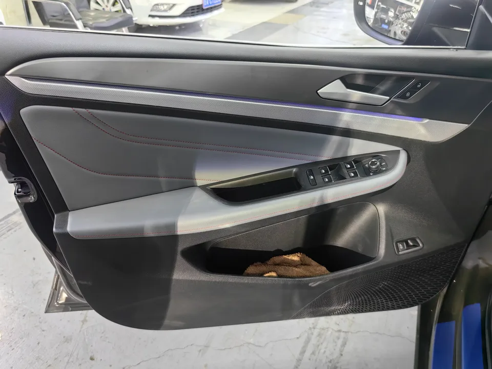 Volkswagen Lamando Lingdu 2022 Lingdu L 280TSI DSG Cool Edition 2022 — thumbnail 2