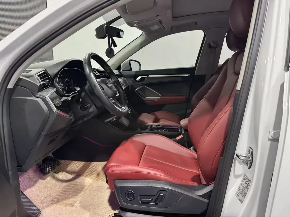 Audi Q3 Audi Q3 2022 35 TFSI Stylish Dynamic 2023 — миниатюра 5