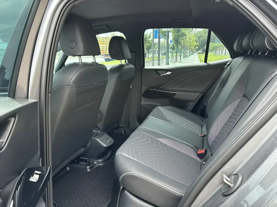 Volkswagen ID.3 Volkswagen ID.3 2024 Outstanding Edition 2024 — thumbnail 5