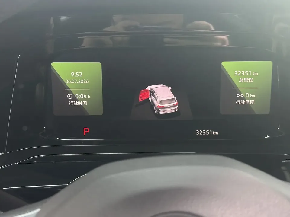 Volkswagen Golf golf 2021 280TSI DSG R-Line 2022 — thumbnail 3