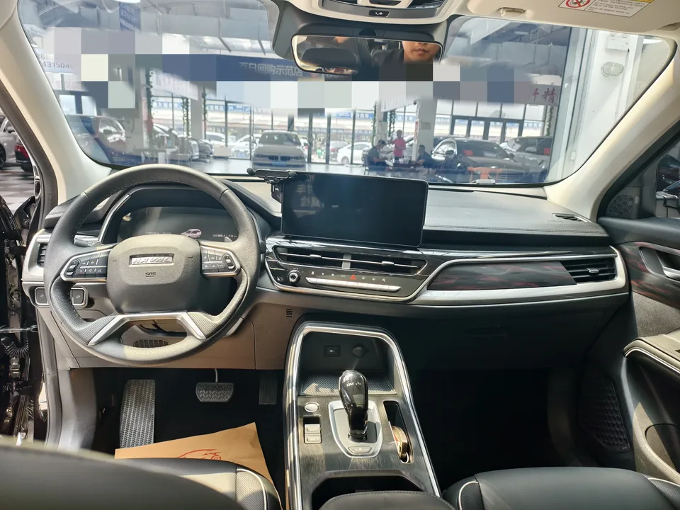 Haval H6 Haval H6 2023 National Trend Edition 1.5T Automatic Champion Edition 2023 — thumbnail 3