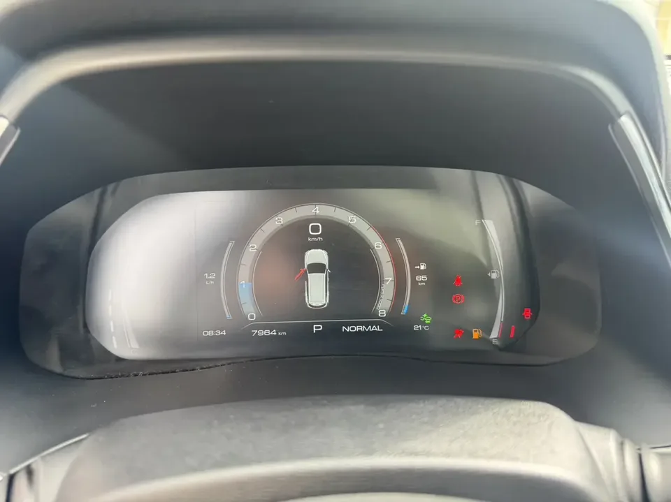 Haval H6 Haval H6 2023 National Trend Edition 1.5T Automatic Champion Edition 2023 — thumbnail 3