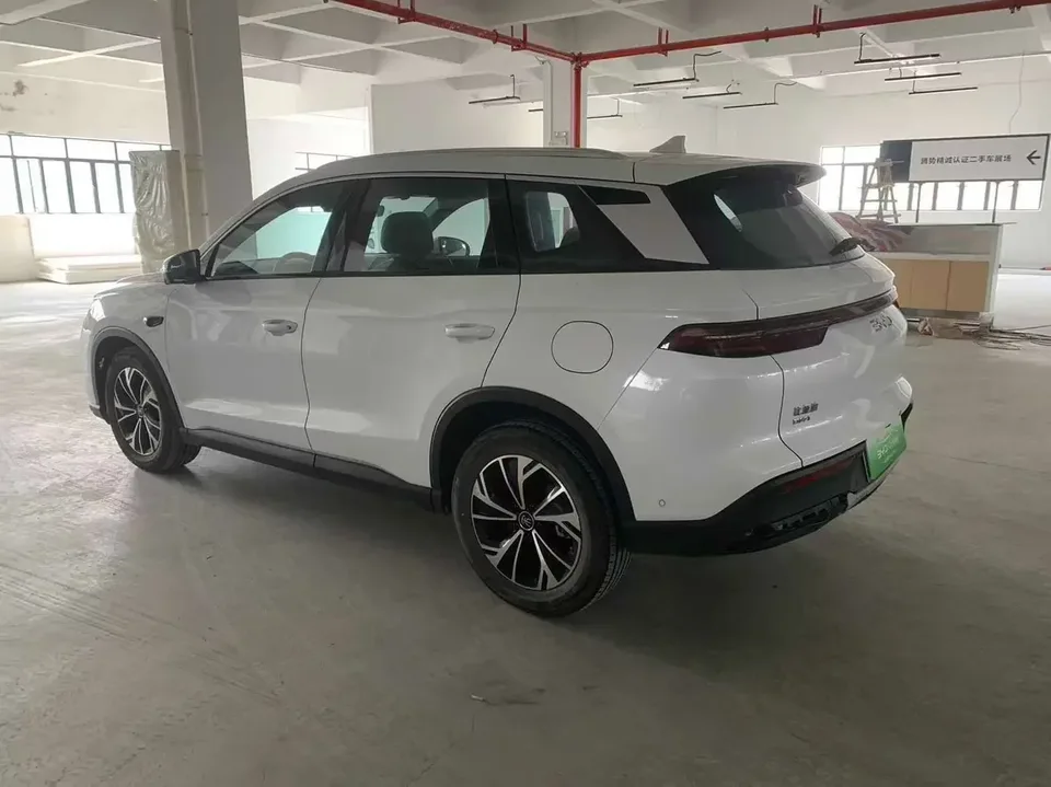 BYD Song Pro DM Song Pro DM 2025 DM-i 115KM 2nd Generation Intelligent Driving Edition 2025 — миниатюра 3