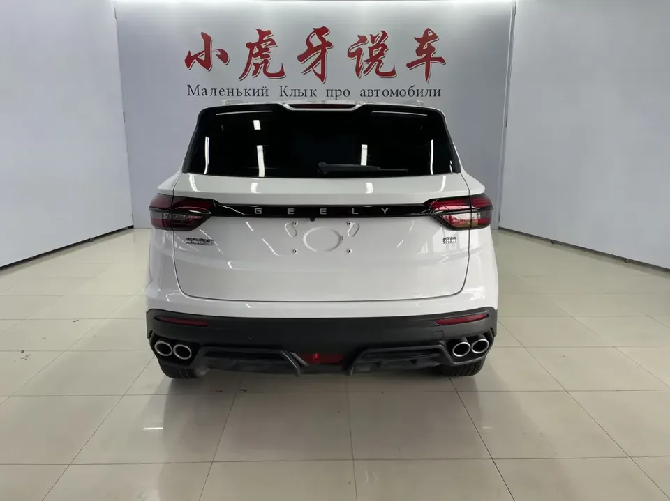 Geely Coolray SX11 Binyue 2021 240T DCT Platinum Edition 2023 — thumbnail 2
