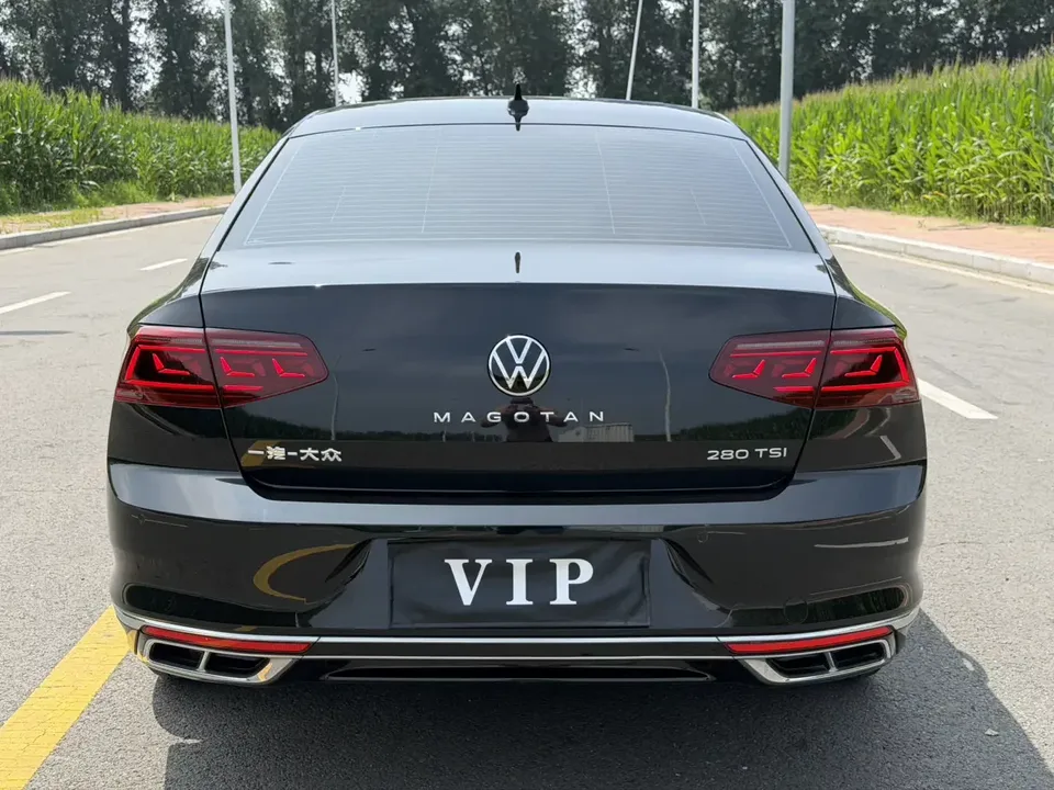 Volkswagen Magotan Magotan 2023 2 millionth anniversary edition 280TSI DSG comfort model 2023 — thumbnail 2