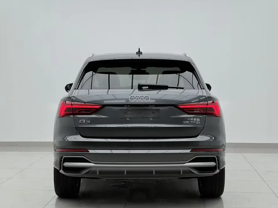 Audi Q3 Audi Q3 2022 35 TFSI Stylish Dynamic 2022 — thumbnail 2