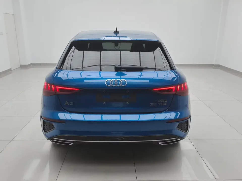 Audi A3 Audi A3 2022 Sportback 35 TFSI Stylish and sporty 2022 — thumbnail 2