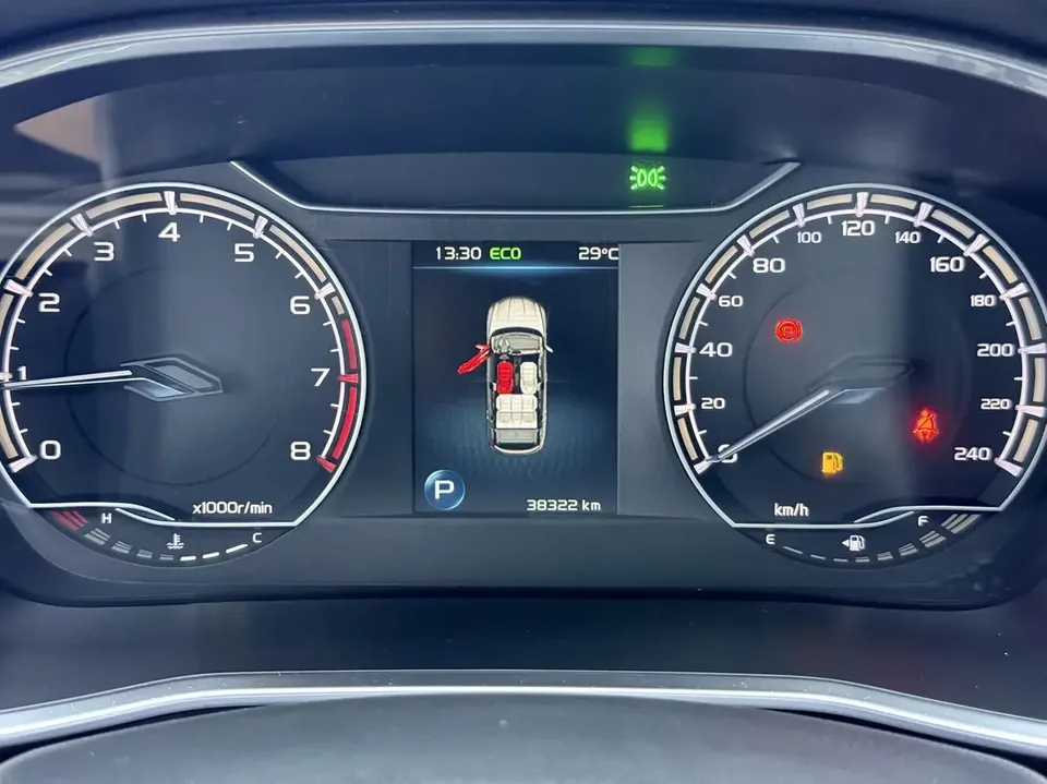Geely Coolray SX11 Binyue 2021 240T DCT Diamond Edition 2022 — thumbnail 5