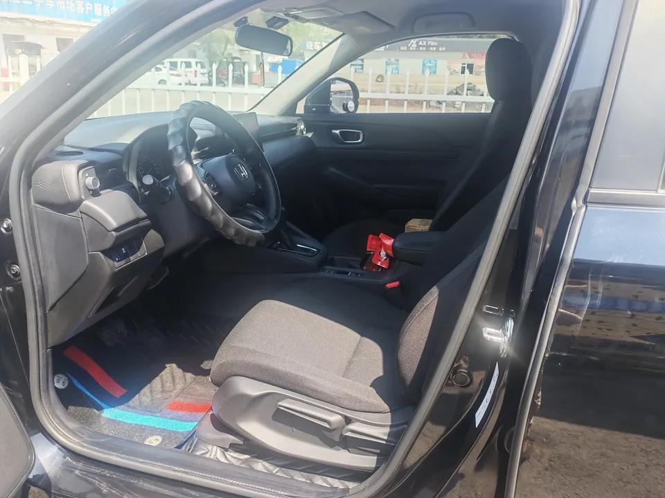 Honda VEZEL Binzhi 2023 1.5L CVT Elite Edition 2023 — thumbnail 3