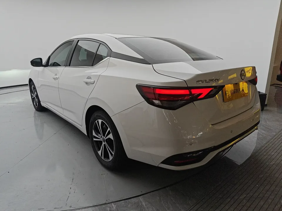 Nissan Sylphy Sylphy 2023 Modified 1.6L CVT Enjoy Edition 2024 — миниатюра 4