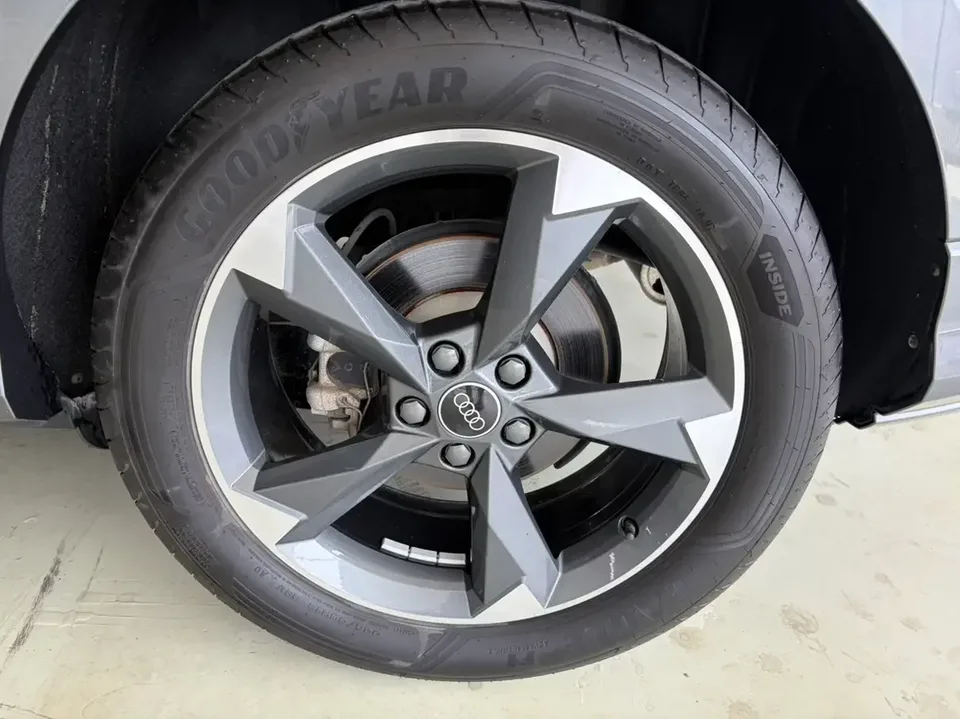 Audi Q3 Audi Q3 2022 35 TFSI Stylish Dynamic 2023 — thumbnail 3