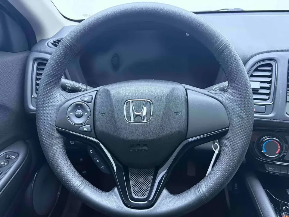 Honda VEZEL Binzhi 2022 1.5L CVT Phantom Night Pioneer Edition 2022 — thumbnail 4