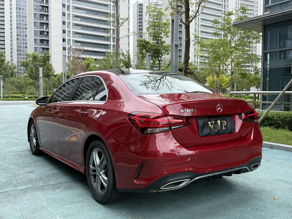 Mercedes-Benz Klasa A Mercedes Benz A Class 2022 A 180L 2022 — thumbnail 4
