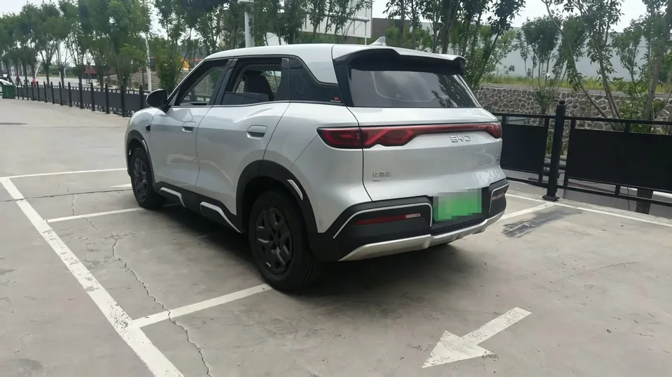 BYD Yuan Up Yuan UP 2025 Smart Driving Edition 401KM Vitality Edition 2025 — thumbnail 4