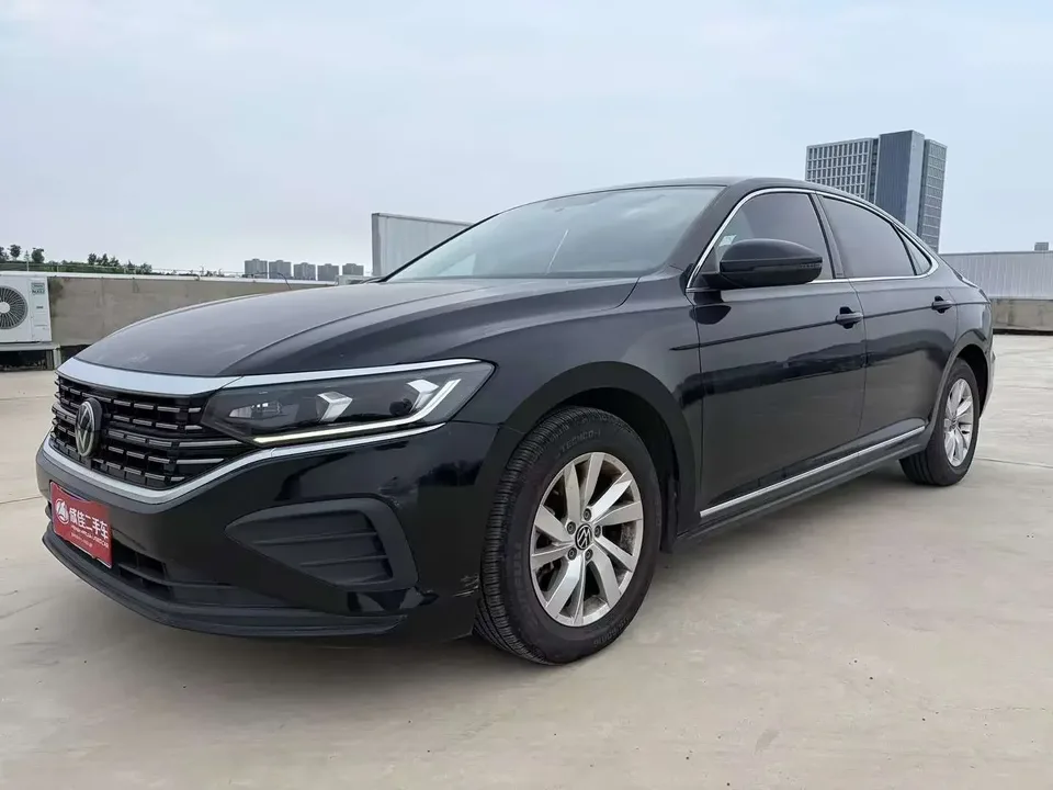 Volkswagen Passat Passat 2024 280TSI Business Edition 2024 — photo 1, buy with delivery to Moscow