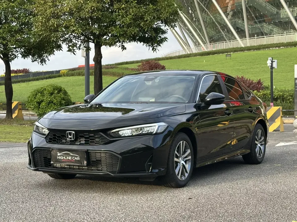 Honda CIVIC Civic 2025 240TURBO CVT Zhiqu Plus 2025 — фото 1, купить с доставкой в Москву