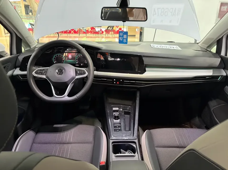 Volkswagen Golf golf 2021 280TSI DSG Pro 2022 — thumbnail 3