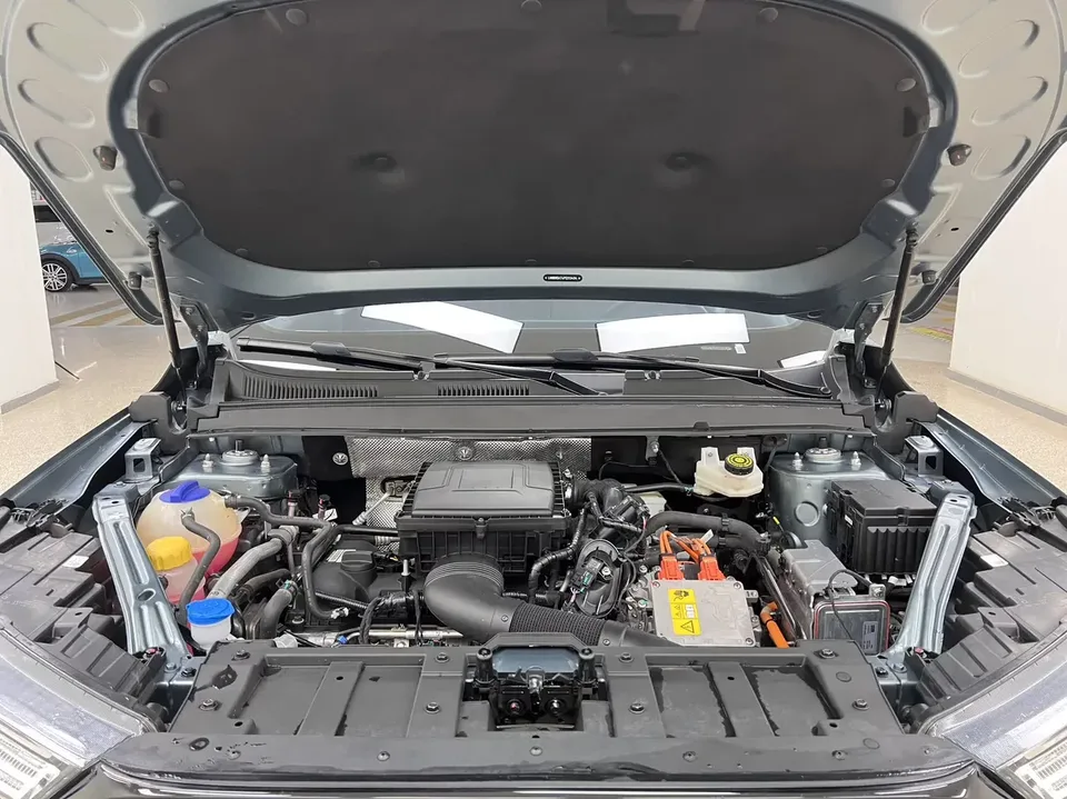 Chery Tiggo 7 PLUS PHEV Tiggo 7 PLUS PHEV 2023 Champion Edition 1.5T DHT 100KM Front Speed 2023 — thumbnail 3
