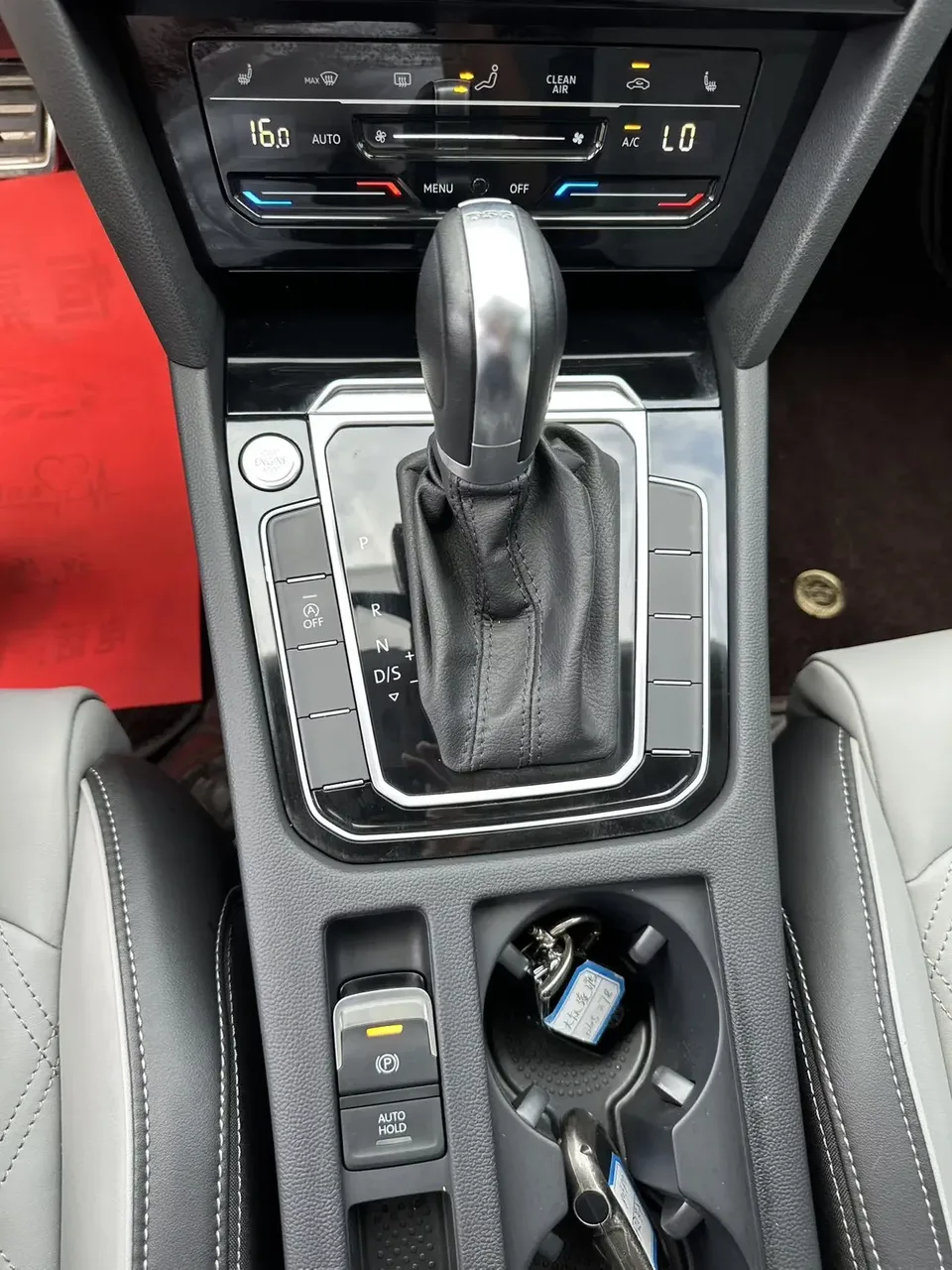 Volkswagen Magotan Magotan 2023 2 millionth anniversary edition 280TSI DSG leading model 2023 — thumbnail 4