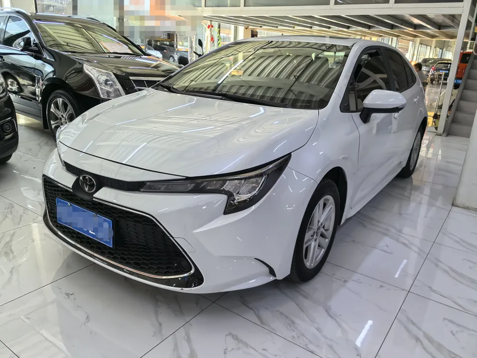 Toyota Levin Lei Ling 2022 185T CVT Deluxe Edition 2022 — photo 1, buy with delivery to Moscow