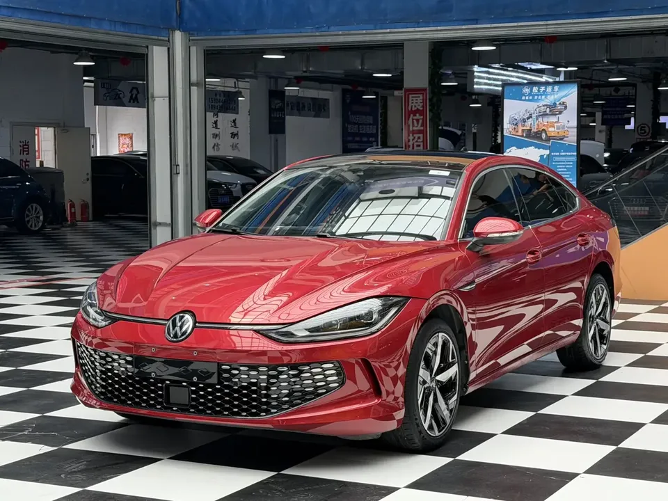 Volkswagen Lamando Lingdu 2022 Lingdu L 280TSI DSG Cool Edition 2023 — photo 1, buy with delivery to Moscow