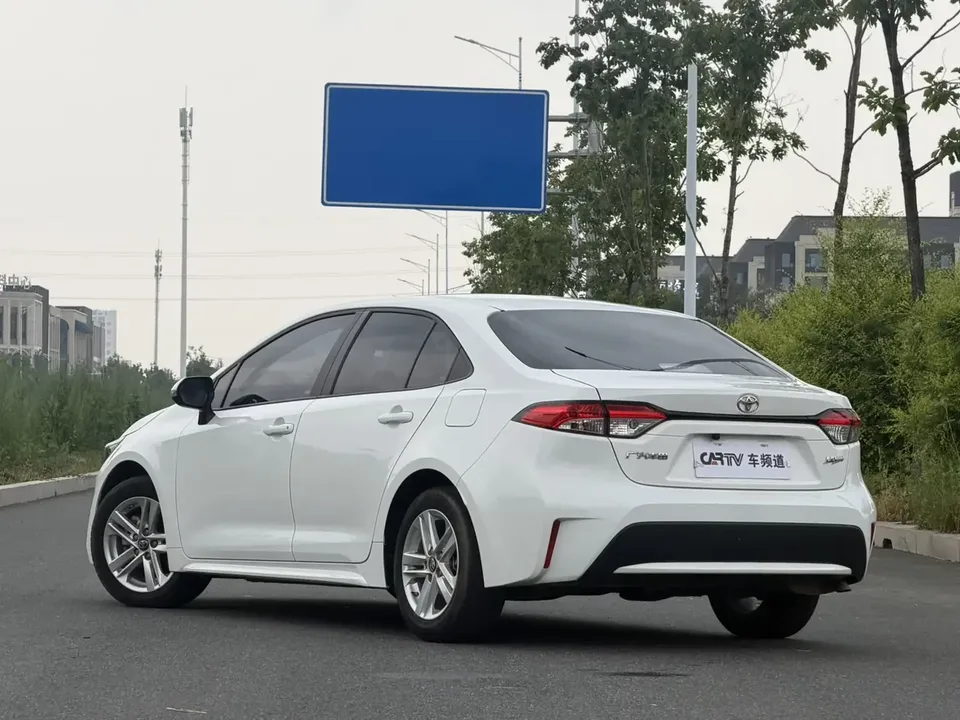 Toyota Levin Lei Ling 2022 TNGA 1.5L Leading Edition 2022 — thumbnail 2