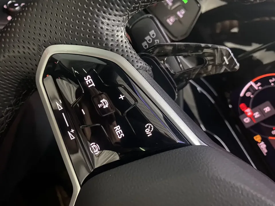 Volkswagen Golf golf 2021 280TSI DSG R-Line 2022 — thumbnail 4
