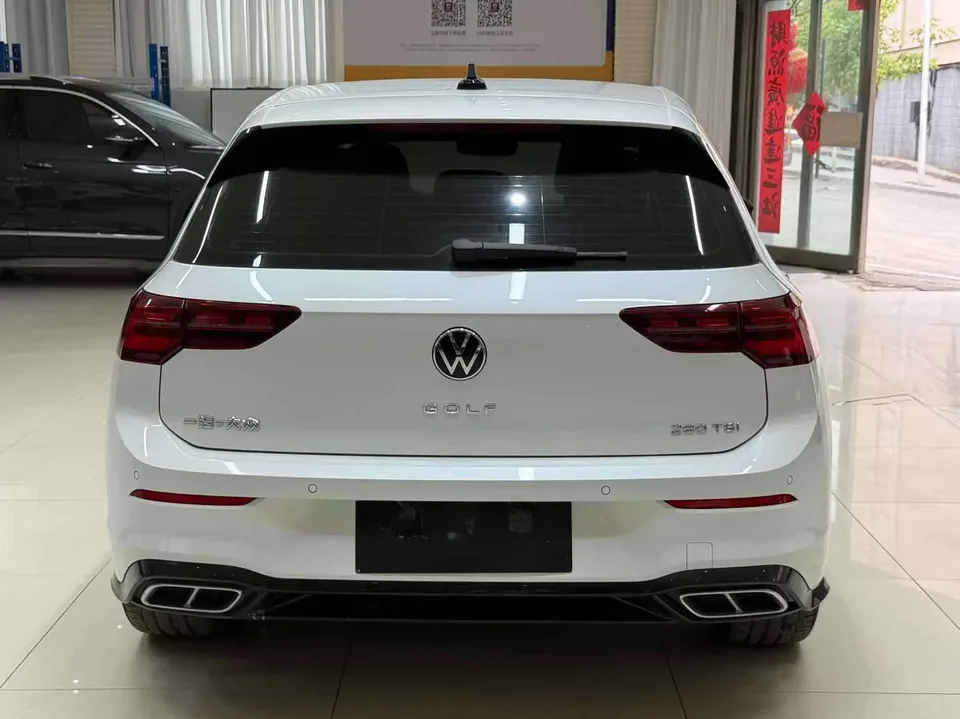 Volkswagen Golf golf 2021 280TSI DSG R-Line 2022 — thumbnail 2