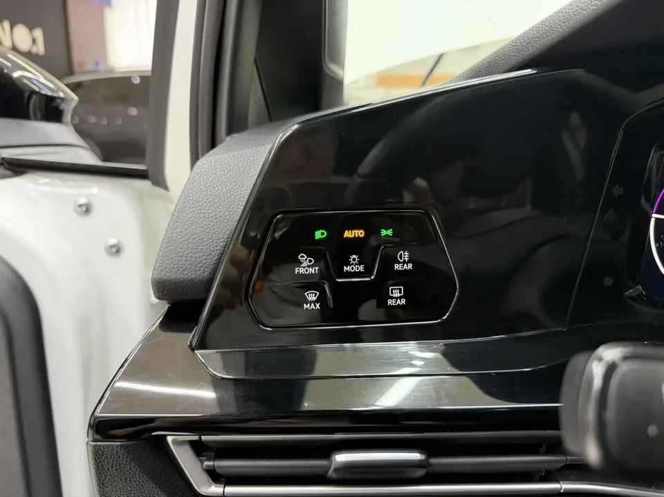 Volkswagen Golf golf 2021 280TSI DSG R-Line 2022 — thumbnail 3