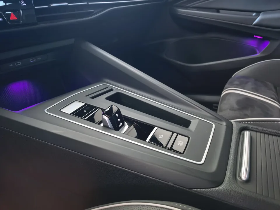 Volkswagen Golf golf 2021 280TSI DSG R-Line 2022 — thumbnail 4