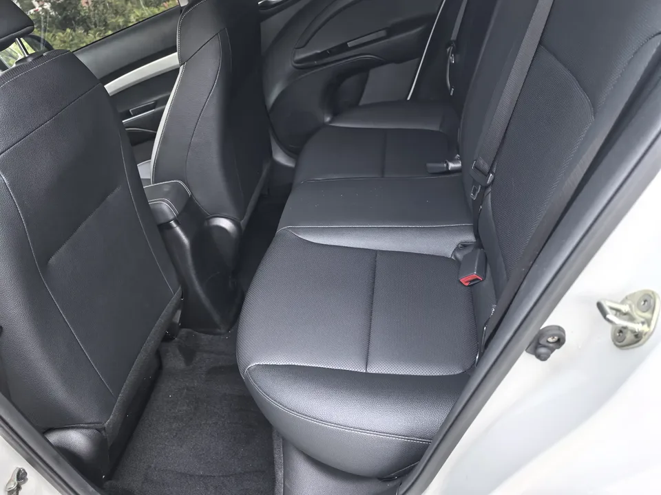 Kia KX1 Yipao 2021 Modified 1.4L CVT Sunroof Model 2022 — thumbnail 4