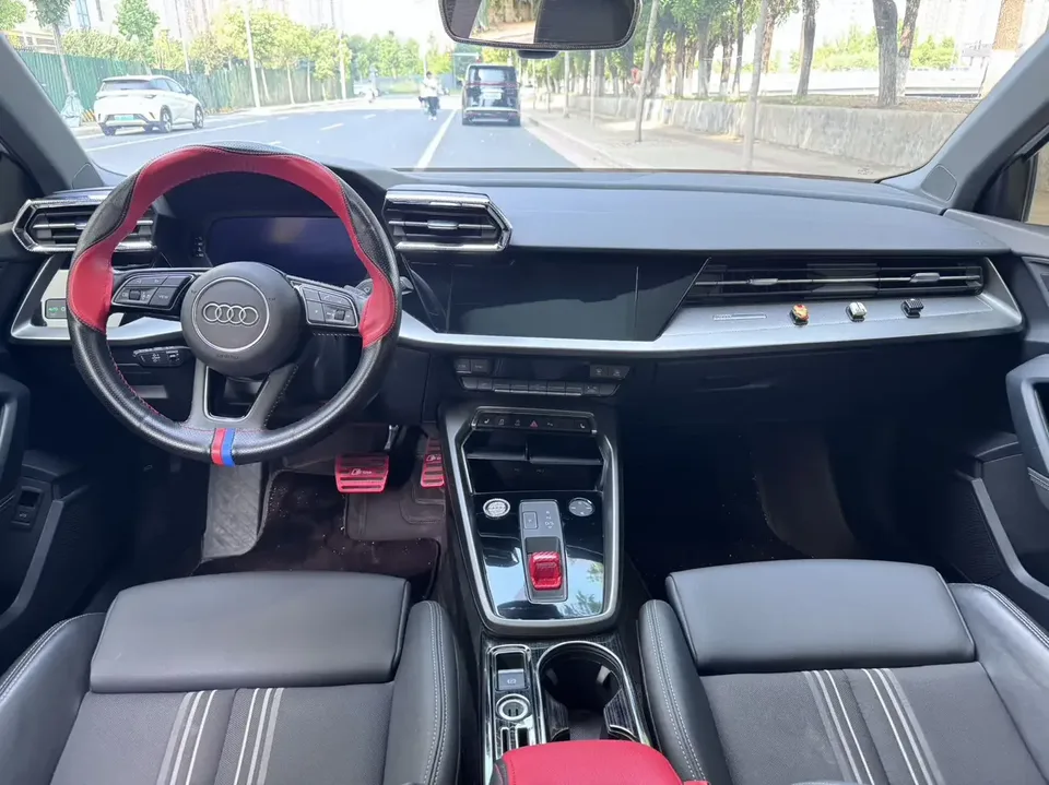 Audi A3 Audi A3 2022 Sportback 35 TFSI Stylish and Elegant 2022 — thumbnail 5