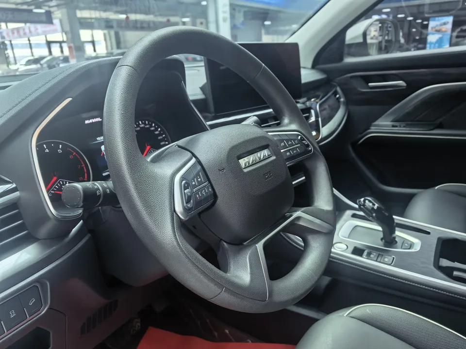 Haval H6 Haval H6 2023 National Trend Edition 1.5T Automatic City Edition 2023 — thumbnail 4
