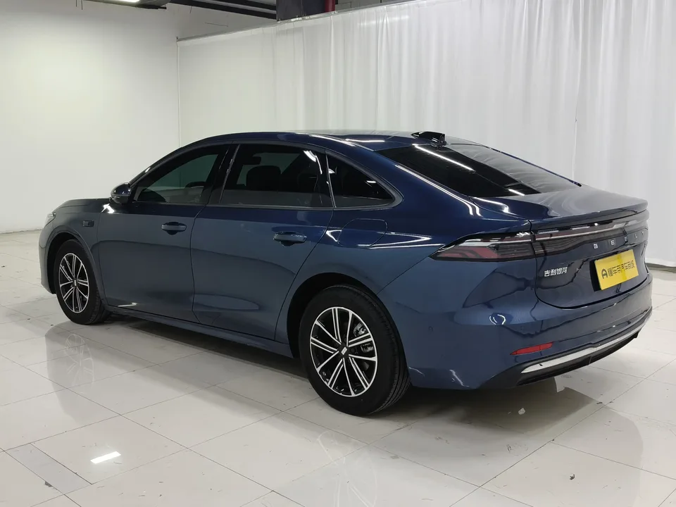 Geely Galaxy A7 EM Galaxy A7 EM 2025 70km Launch Edition 2025 — thumbnail 2