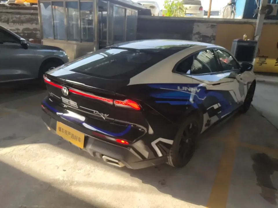 Changan UNI-V Changan UNI-V 2024 1.5T Premium 2024 — thumbnail 4