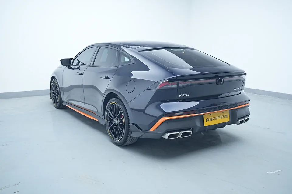 Changan UNI-V Changan UNI-V 2024 1.5T Premium Sports 2024 — thumbnail 2