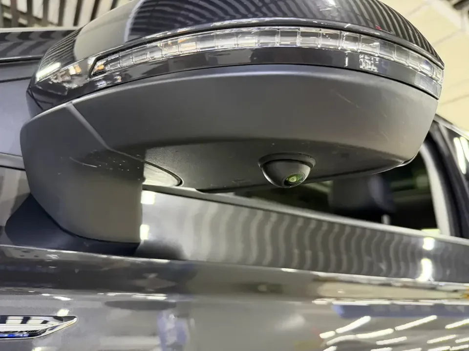 Volkswagen Tharu tuyue 2022 280TSI 2WD Comfort Edition 2023 — thumbnail 2