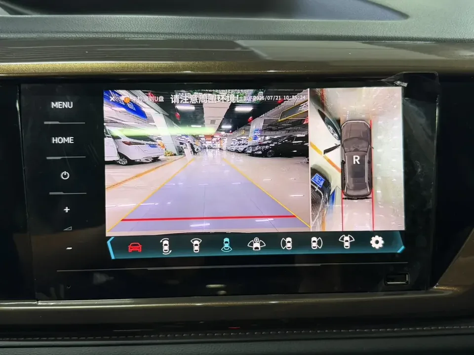 Volkswagen Tharu tuyue 2022 280TSI 2WD Comfort Edition 2023 — thumbnail 4