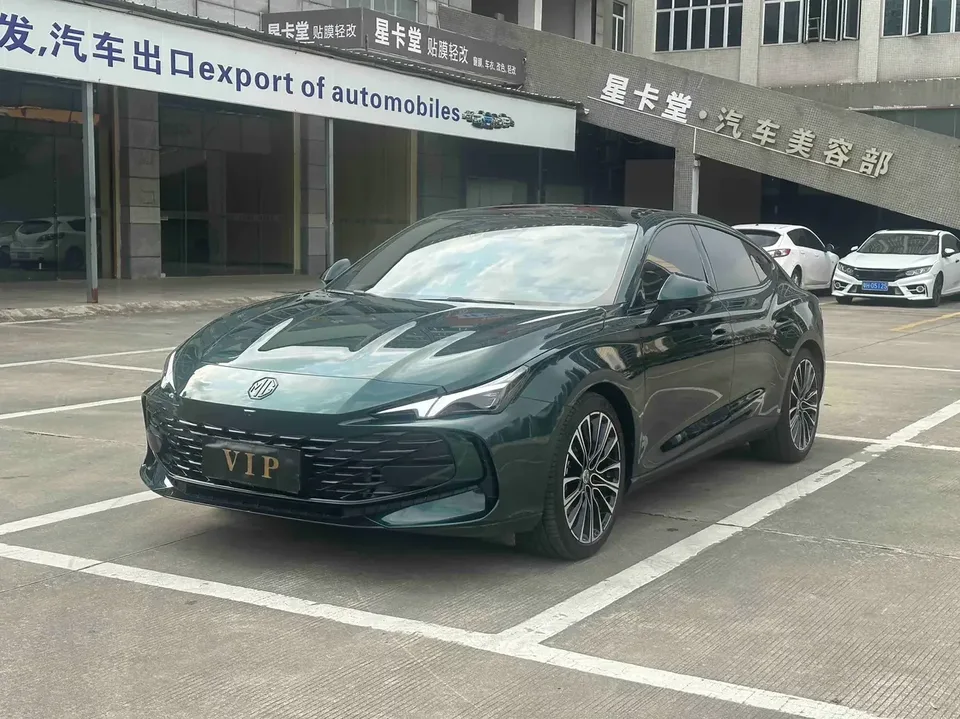 MG 7 MG7 2025 1.5T DCT Elegant Edition 2024 — photo 1, buy with delivery to Moscow